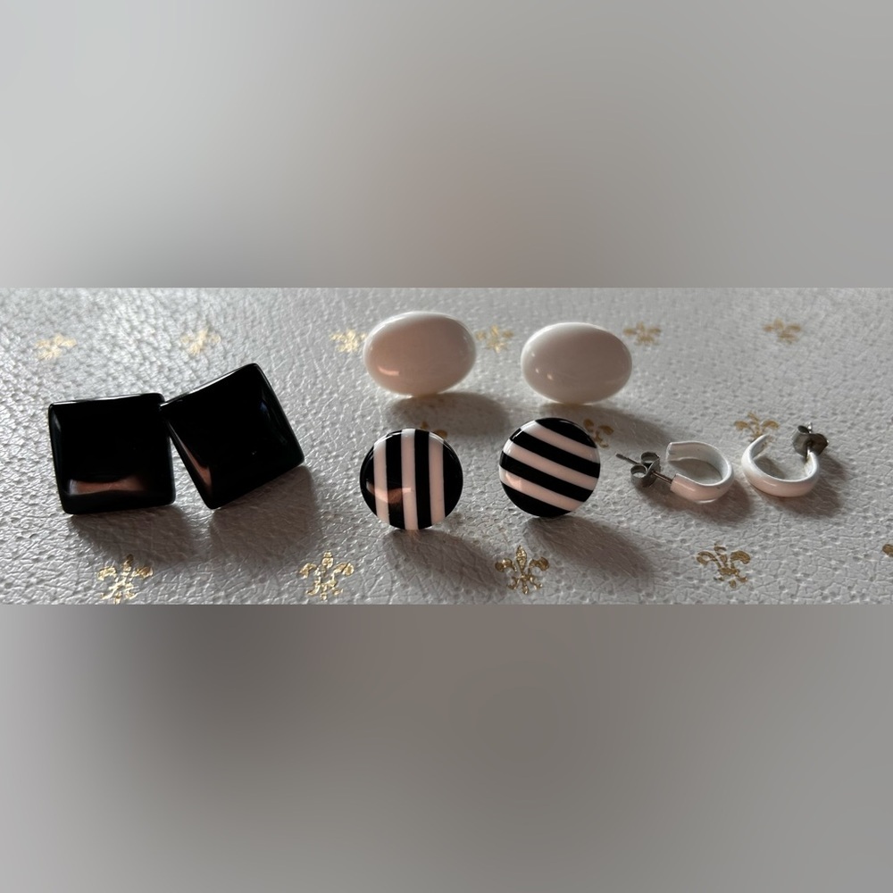 Lot of 4 Pairs Vintage 1980’s Black and White Earrings Costume